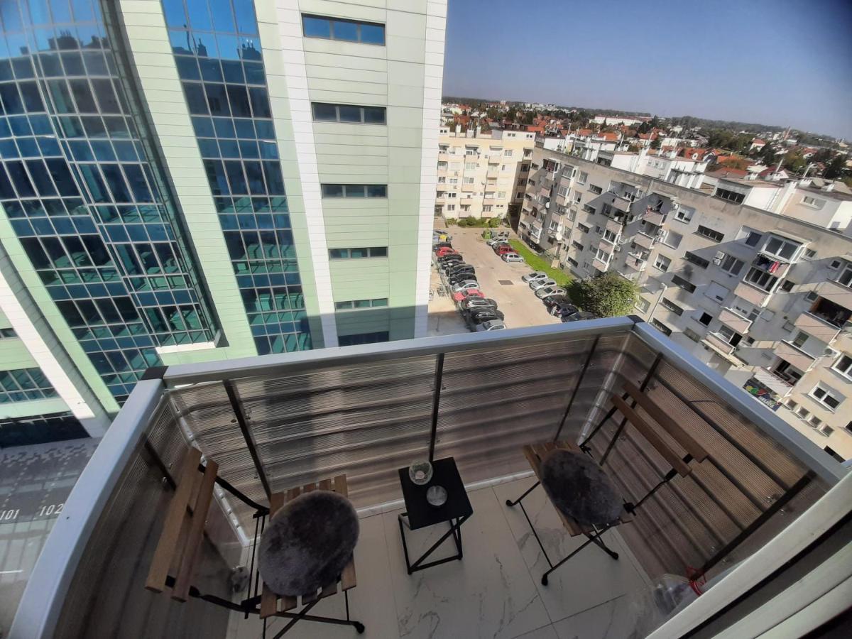 Apartment Relax With Infrared Sunshower วาราชดีน ภายนอก รูปภาพ
